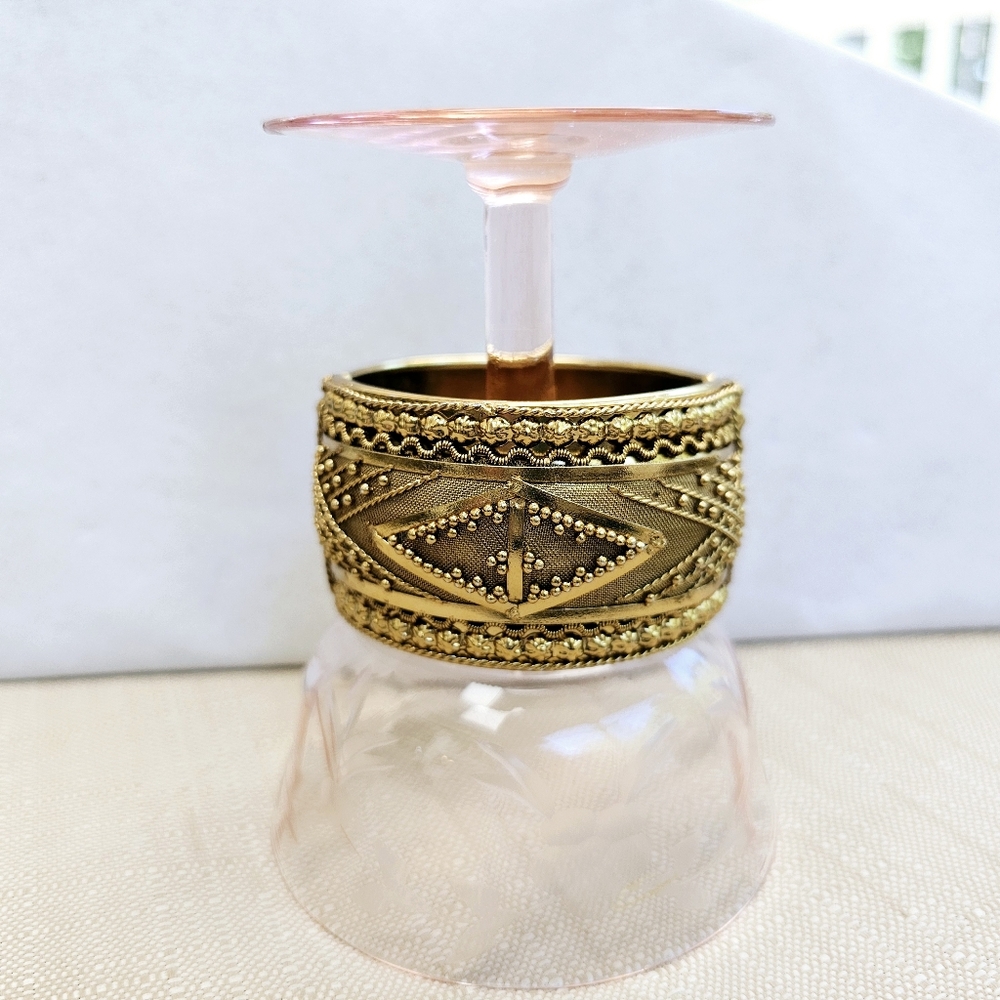 SET! Carolina Herrera Bead Necklace, Brass Cuff, & Black Bead Bracelet SET! - Picture 11 of 14